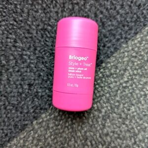 Briogeo Style + Treat Yuzu + Plum sleek stick